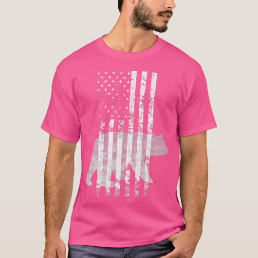 愛国的な狩りベアアメリカ国旗の猟師 Tシャツ (正面)