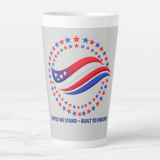 愛国的な独立記念日の服 USA スターサークル カフェラテマグ (正面)