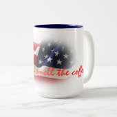 愛国的な目覚めとコーヒー飲料のマグカップのにおい ツートーンマグカップ (正面右)