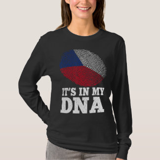 愛国的な私のDna指紋チェコ共和国にある Tシャツ