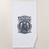 愛国的な納屋の猫ベクターグラフィックTシャツ_1 ビーチタオル (正面)