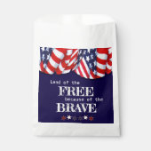 愛国的な自由な赤白青の掩蔽壕 フェイバーバッグ (正面)