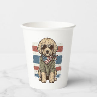 愛国的な落書き犬のビンテージ彫刻Tシャツデザイン 紙コップ