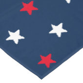 愛国的な赤いダークネイビーブルーの星模様 テーブルクロス (アングル)