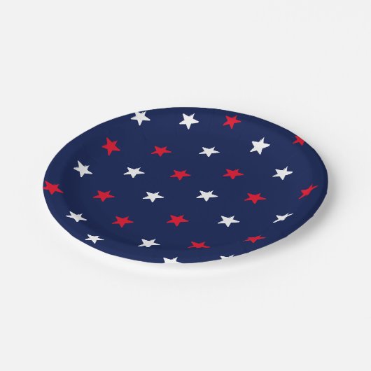 愛国的な赤いダークネイビーブルーの星模様 ペーパープレート (アングル)