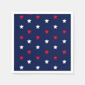 愛国的な赤とネイビーブルーの星の休日 スタンダードカクテルナプキン (正面)