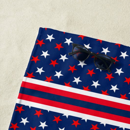 愛国的な赤と青の星 ビーチタオル (インサイチュ)