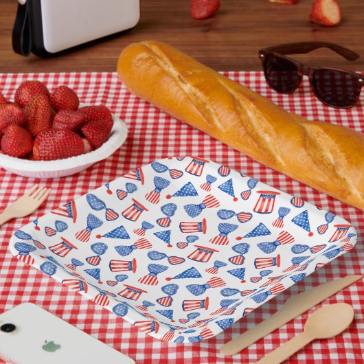 愛国的な赤白青帽子サングラスネクタイ ペーパープレート (ピクニック)