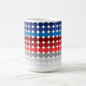 愛国的な赤白青灰色の円 コーヒーマグカップ (中央)