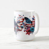 愛国的な赤白青蝶の花 コーヒーマグカップ (正面右)