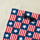 愛国的な赤、白、および青の米国国旗のパターン ビーチタオル (インサイチュ)