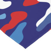 愛国的な迷彩赤白と青の迷彩柄 ショートテーブルランナー (コーナー)