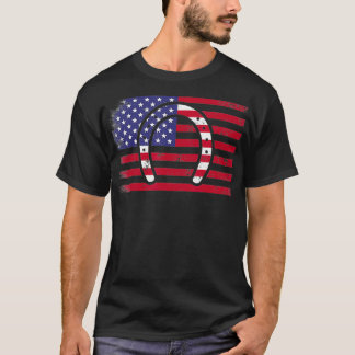 愛国的な馬蹄形アメリカ国旗7月anim tシャツ