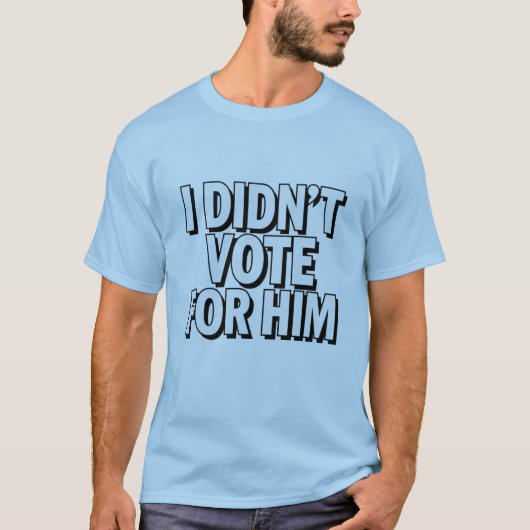 愛国的なMAHA アメリカを再び健康に Tシャツ (正面)