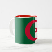 愛国的アルジェリア国旗 ツートーンマグカップ (正面左)