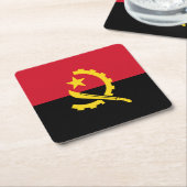 愛国的アンゴラ国旗 スクエアペーパーコースター (アングル)