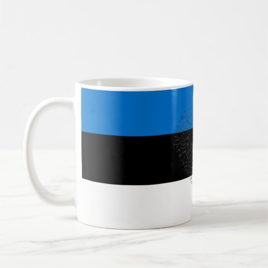 愛国的エストニア国旗とミュージカルハート コーヒーマグカップ (左)