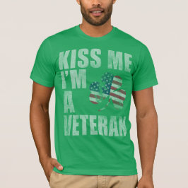 愛国的キス私は退役軍人 Tシャツ