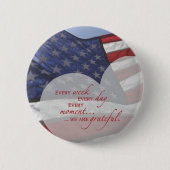 愛国的ハート国旗、軍隊謝意 缶バッジ (正面)