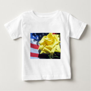 愛国的バラ ベビーTシャツ