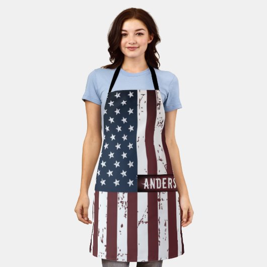 愛国的パーソナライズされたなスターストライプズ米国国旗 エプロン (着用した状態)