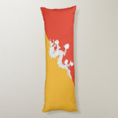 愛国的ブータン国旗 ボディピロー (裏面 (縦))