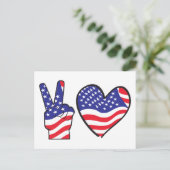 愛国的平和のサインとハート ポストカード (スタンド正面)