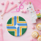 愛国的紙プレートとポートランド市旗。 ペーパープレート (パーティー)