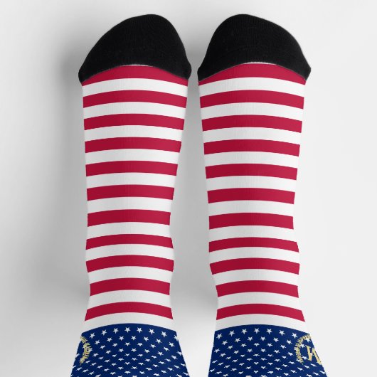 愛国的赤白青スターストライプズモノグラムの ソックス (上部)