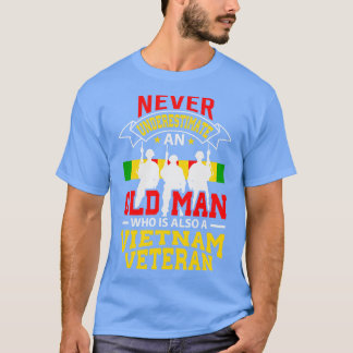 愛国的退役軍人デイギフト米国ベトナム退役軍人 Tシャツ