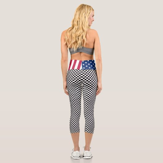 愛国米国国旗モダンの白黒市松模様に カプリレギンス (裏面)