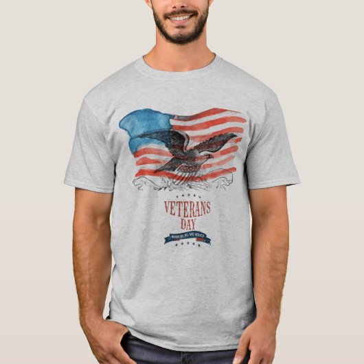 愛国者の思い出のグレー Tシャツ (正面)