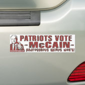 愛国者のMcCainのバンパーステッカー バンパーステッカー (車上)