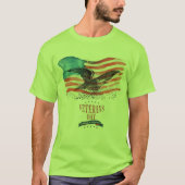 愛国者への思いを忘れずにグリーン Tシャツ (正面)