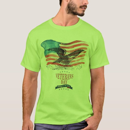 愛国者への思いを忘れずにグリーン Tシャツ (正面)