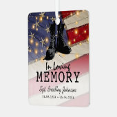 愛国記念兵士の写真 メタルオーナメント (正面左)