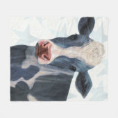 愛国農場 – 牛 フリースブランケット (正面(横))