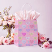 愛実在ピンクとキャンディのハートと真実 ミディアムペーパーバッグ