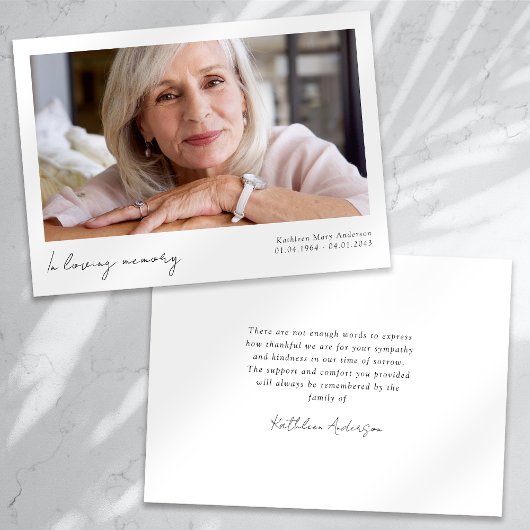 愛情に満ちた思い出の写真葬儀 サンキューカード