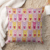 愛情のあるハートを持つかわいい猫 クッション (ブランケット)