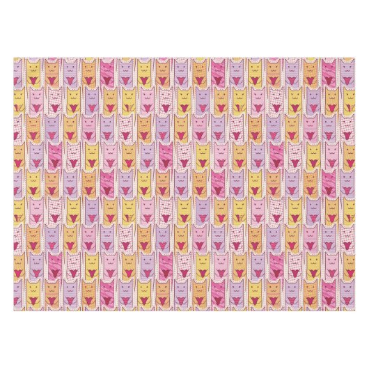 愛情のあるハートを持つかわいい猫 テーブルクロス (正面(横))