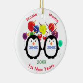 愛情のあるペンギンのカップル2男性の第1新年 セラミックオーナメント (右)