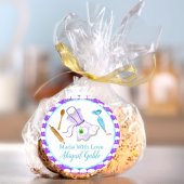 愛情を込めて作られたエプロンと焼き菓子用品のギフト ラウンドシール