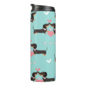 愛犬とハートのシームレスなパターン タンブラー (回転右)