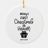 愛犬のヨークシャーテリアと一緒に天国での最初のクリスマスを迎えたイエス セラミックオーナメント (裏面)