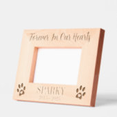 愛犬の猫が愛の記念碑を歩く レーザー彫刻フレーム (左)