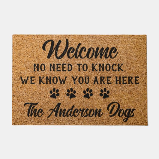 愛犬をノックすおもしろいるパーソナライズされた必要はない ドアマット (正面)
