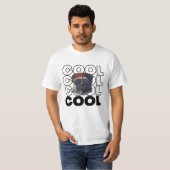 愛犬家のためのクールなパグ グラフィックTシャツ Tシャツ (正面フル)