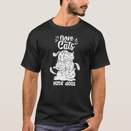 愛猫は犬が大嫌いペット Tシャツ (正面)