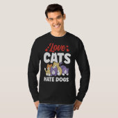 愛猫は犬が大嫌い動物猫ペット Tシャツ (正面フル)